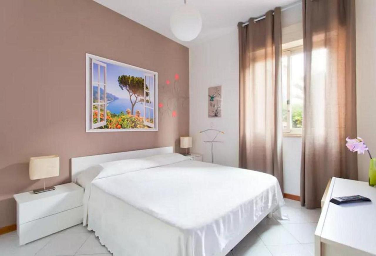 Nest Apollo Mondello Exterior foto